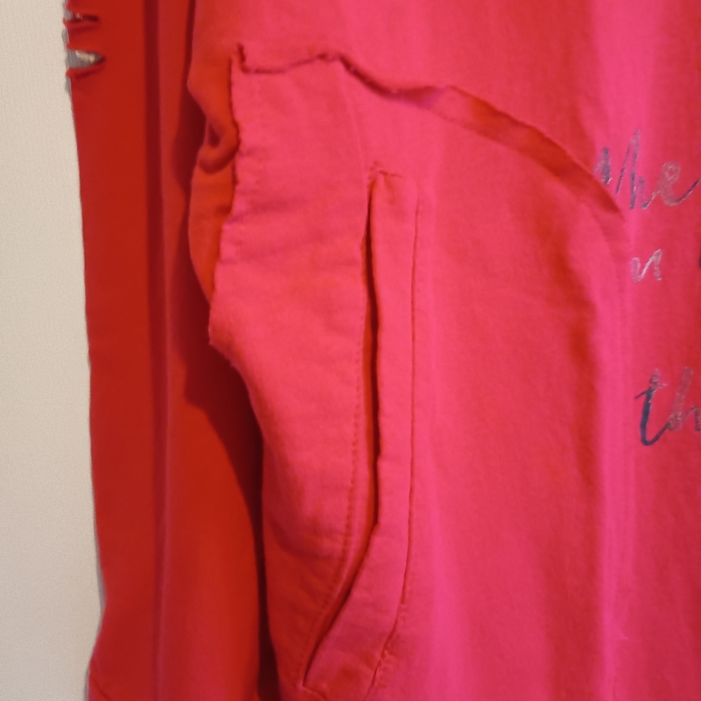 Oversized Graphic Long Sleeve‎ Top - Distressed 'Wherever U care"' 100% Cotton - Picture 11 of 16